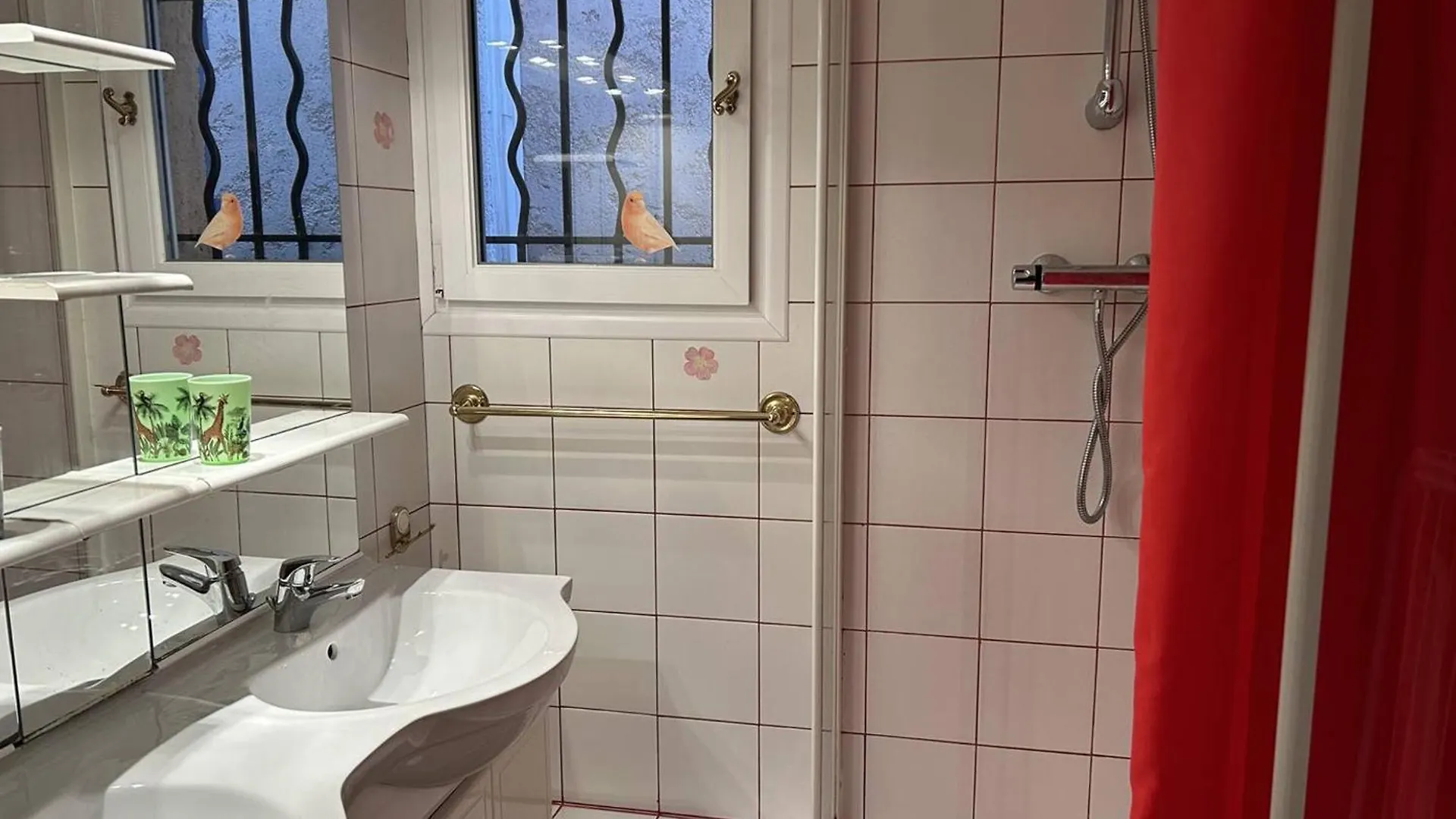 Villa 5 Pieces Avec Piscine Privee Pres De La Plage Au Lavandou - Fr-1-251-852 Le Lavandou